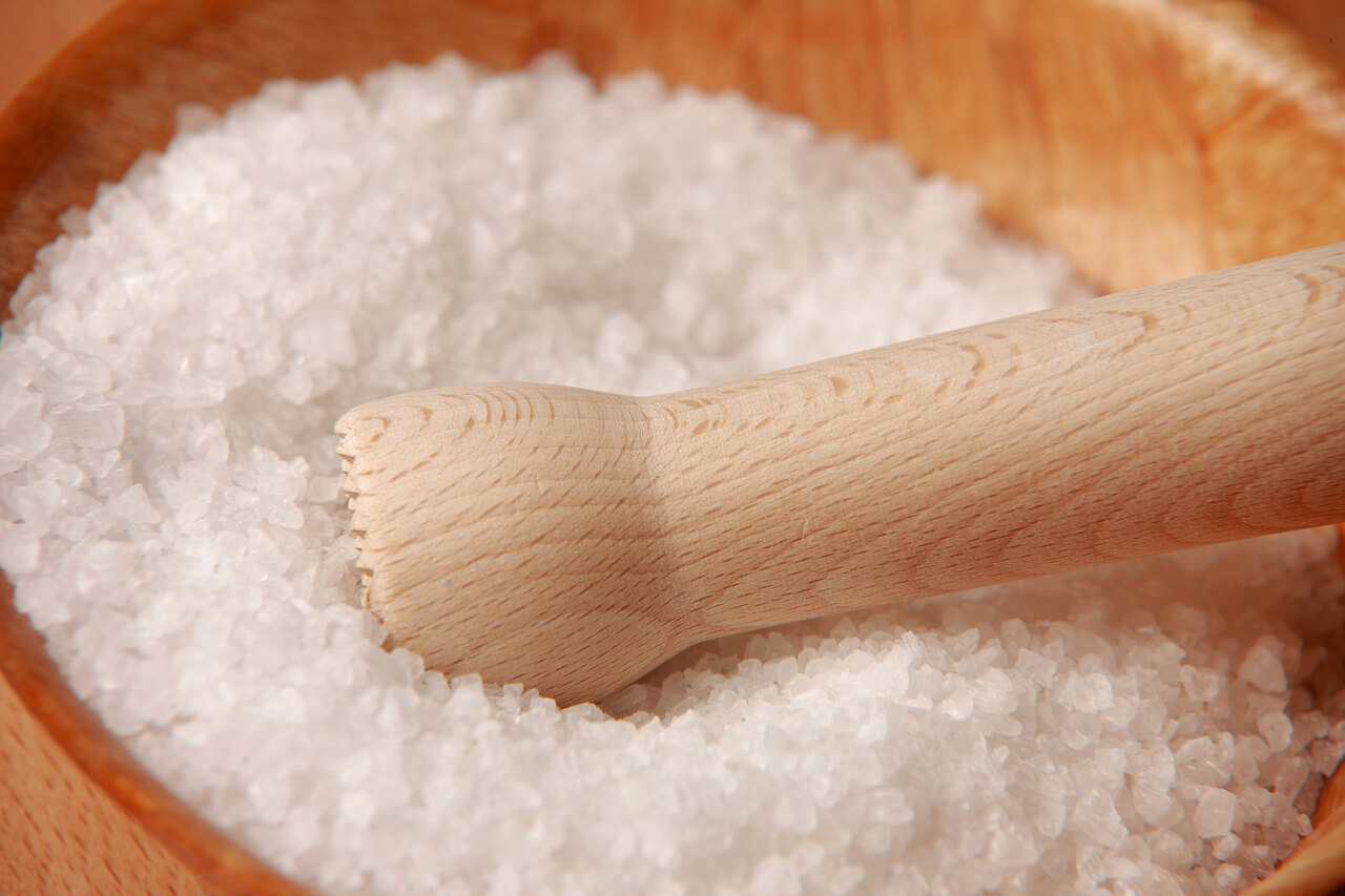 salt 1884166 1280 - Putzen ohne Chemie! Ökologische Tricks aus der Küche